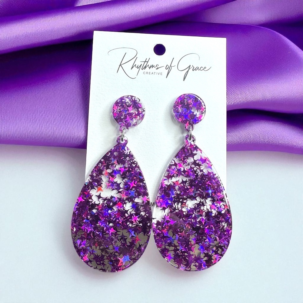 Dazzle and Shine with Sparkly Purple Star Drop Earrings! 💜 NWT Glitter Jewelry